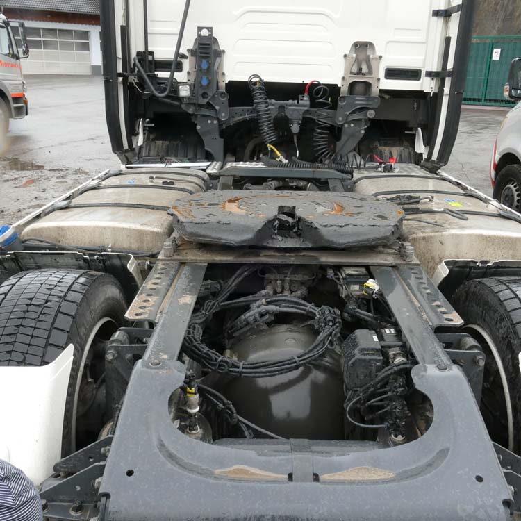 Unfallschaden an einem LKW Unfallschaden an einem LKW